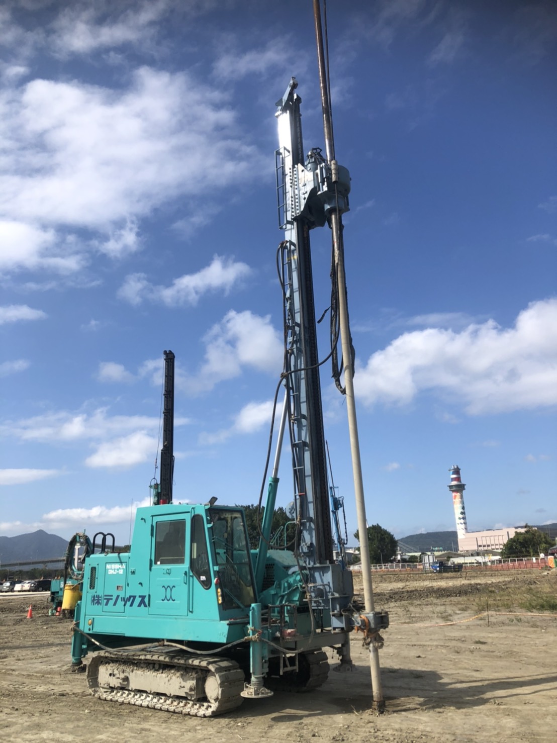中型履帶鑽機 DHJ-12