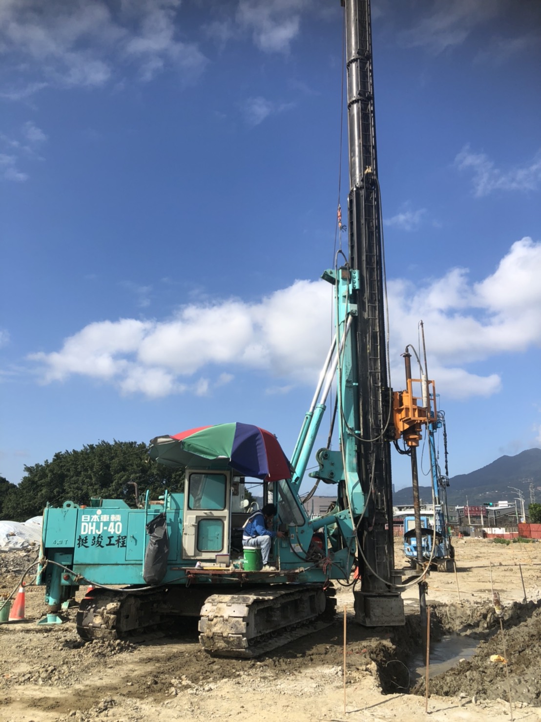 大型履帶鑽機 DHJ-40